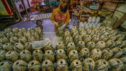 穿越千載鉛華，隴上瓷都浴火重生——傳統技藝的現代技術轉讓之路